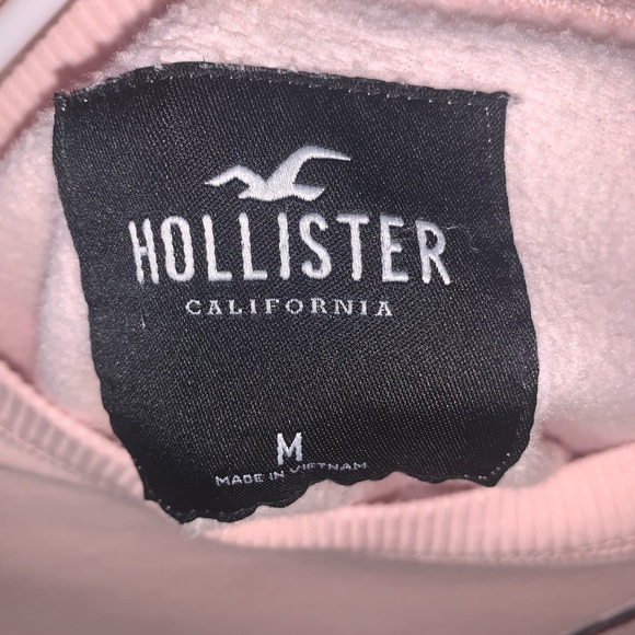 Hollister baby pink cropped crewneck - Picture 2 of 2